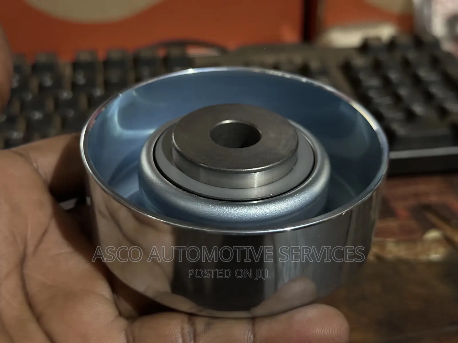 Metallic Roller Bearing for Pajero Bitama. Koyo Brand