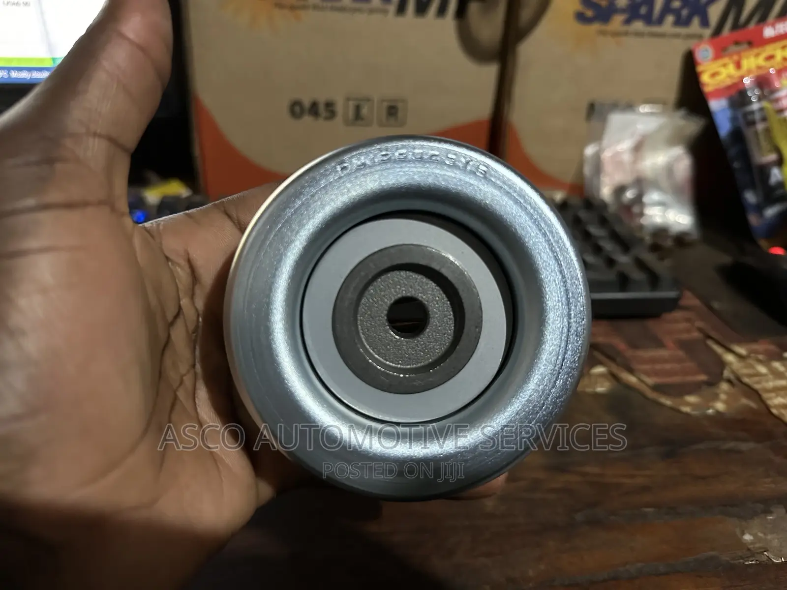 Metallic Roller Bearing for Pajero Bitama. Koyo Brand