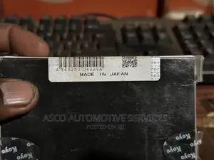 Metallic Roller Bearing for Pajero Bitama. Koyo Brand