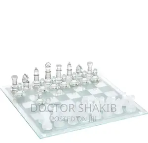 Photo - 14inches Clear Glass Pieces Chess Board