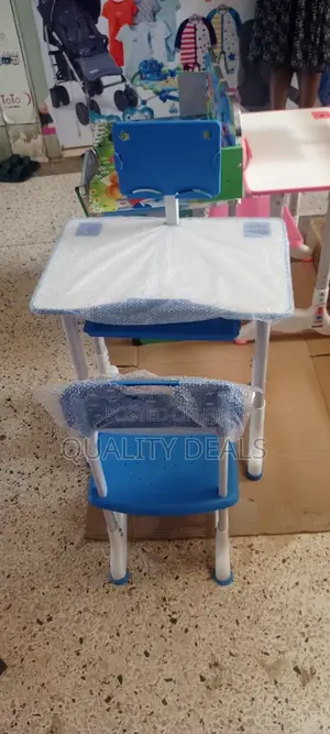 Kids Learning Desk and Chair