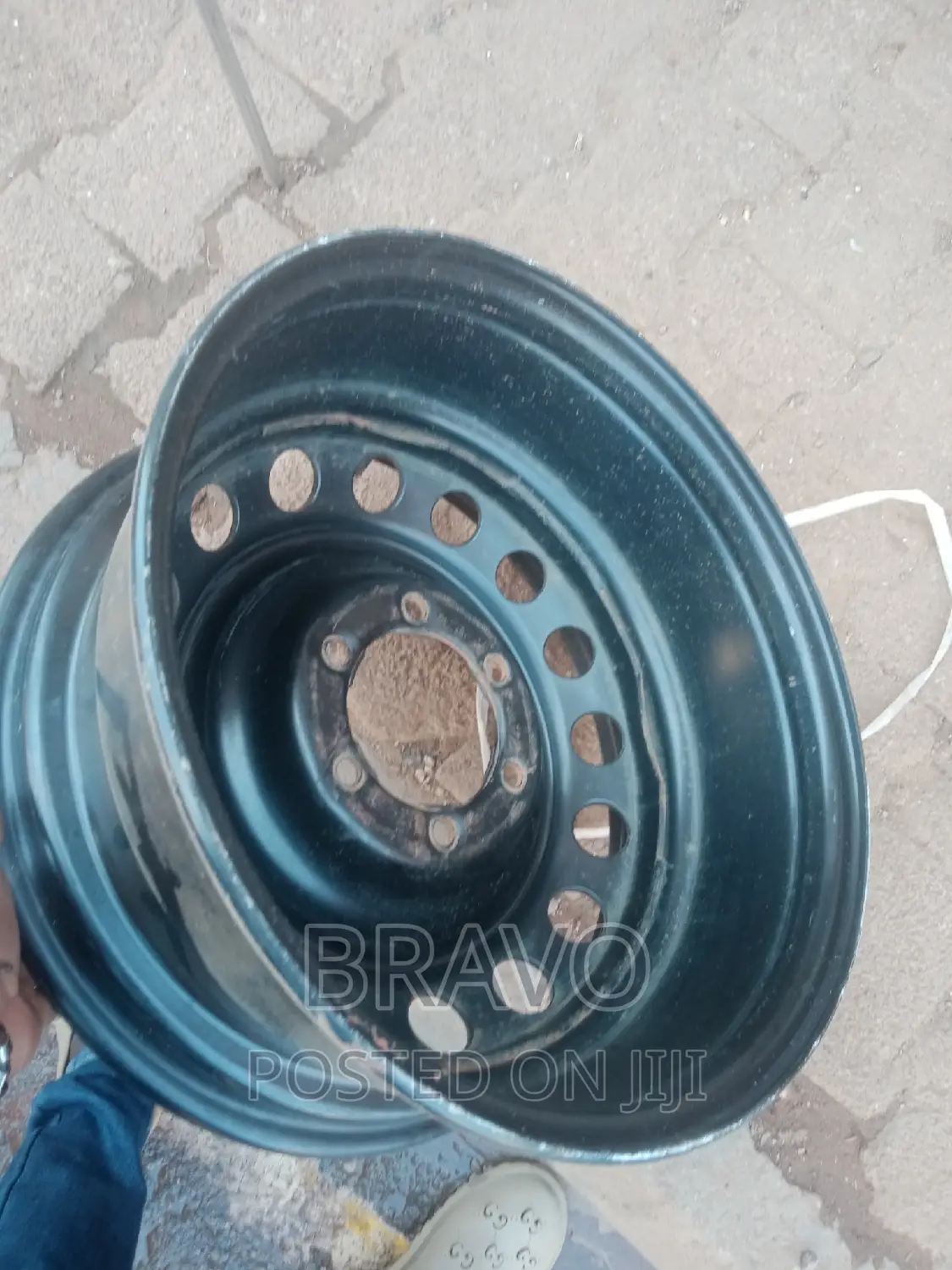 Size (17) Ordinary Rim for Hillux Vigo.