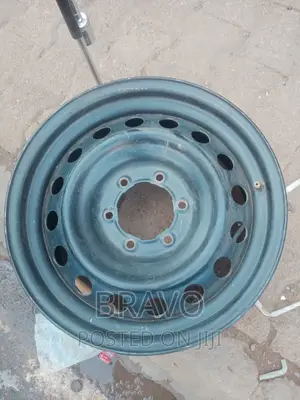 Size (17) Ordinary Rim for Hillux Vigo.