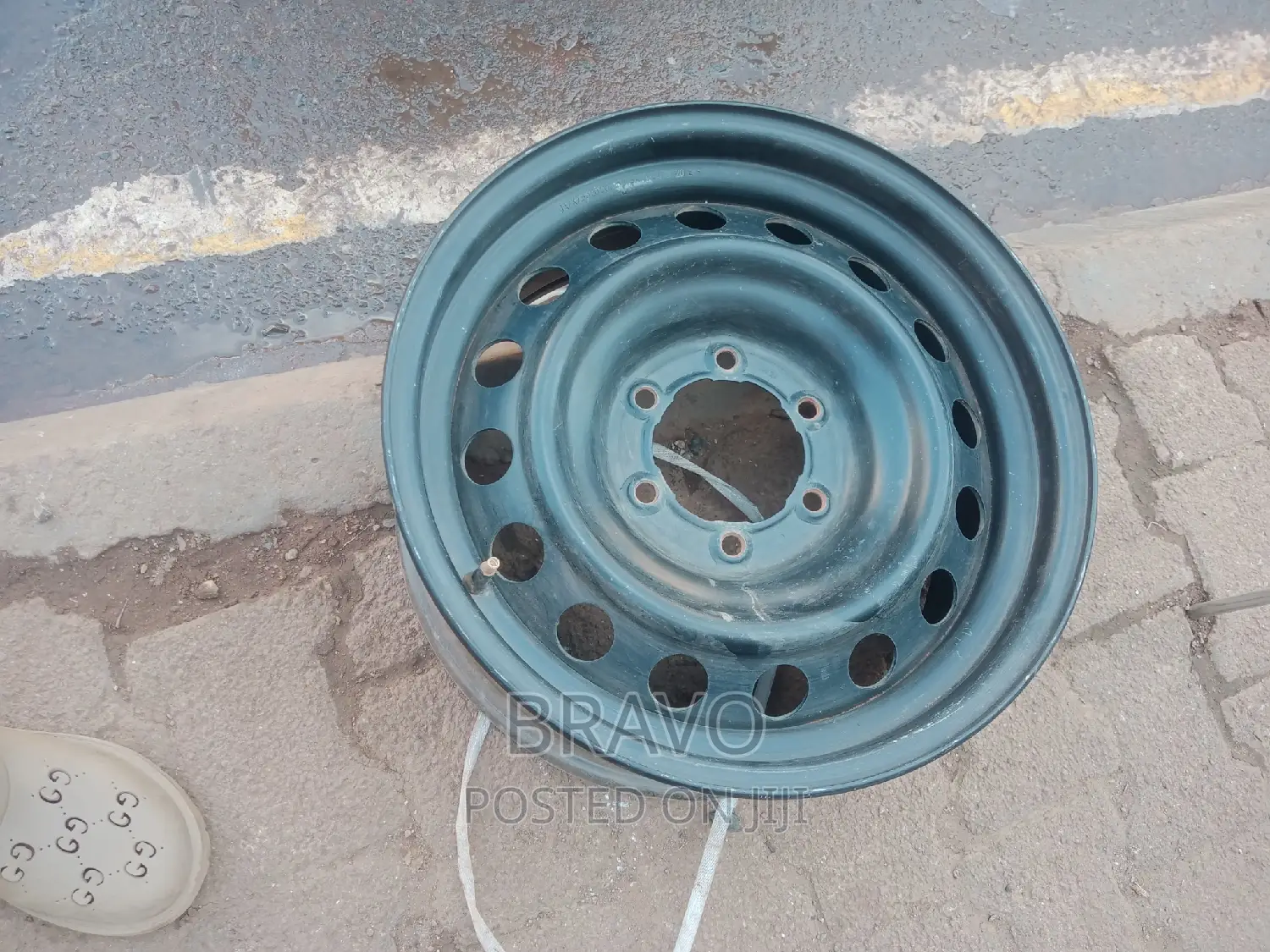 Size (17) Ordinary Rim for Hillux Vigo.