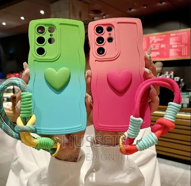 Cute Love Heart Wrist Strap Case for Samsung Galaxy S23 S24