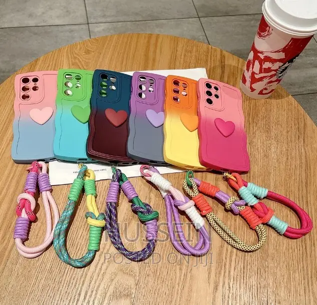 Cute Love Heart Wrist Strap Case for Samsung Galaxy S23 S24