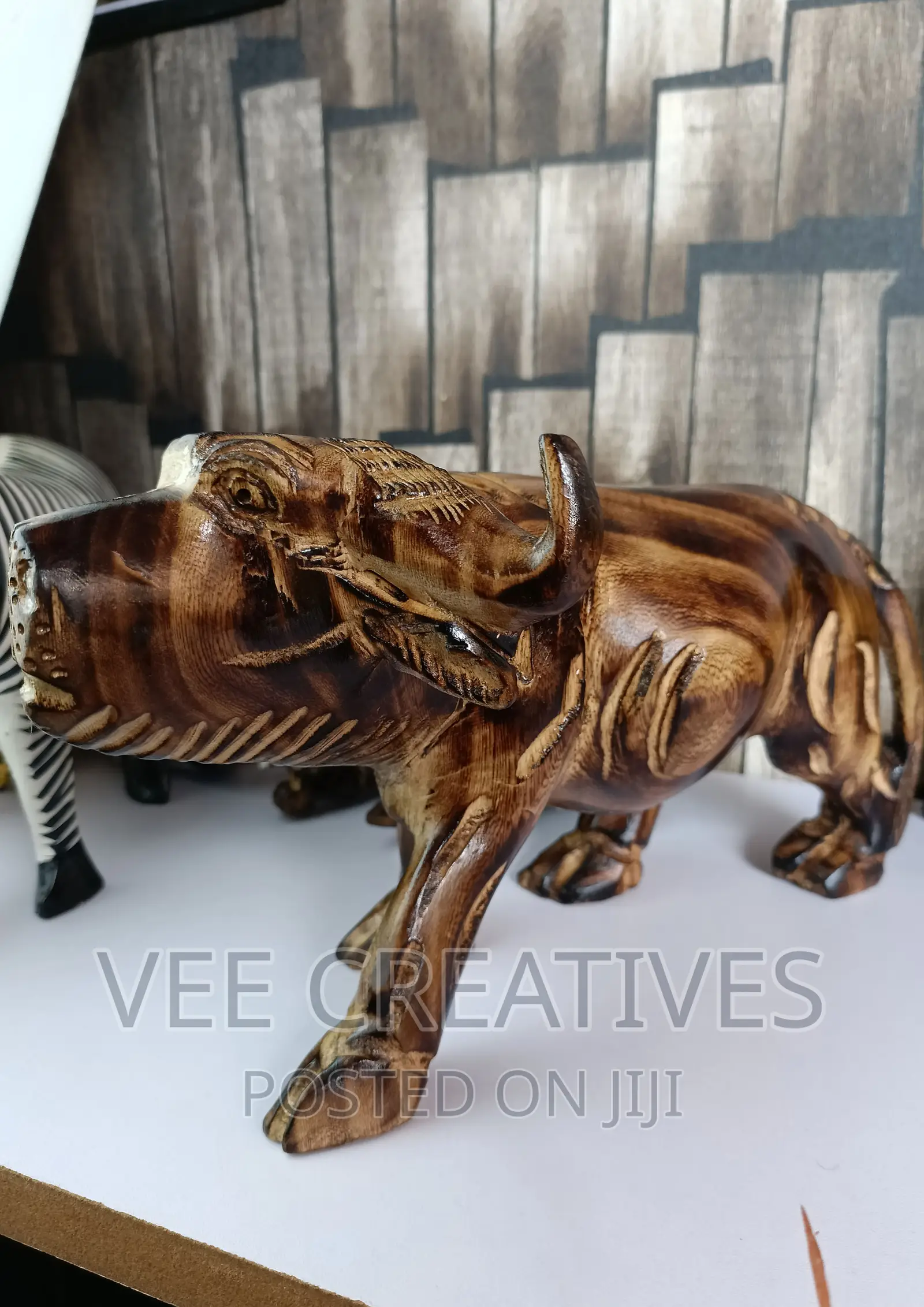 Big Carved Natural Wood Animals Elephant Leopard Tiger Etc.