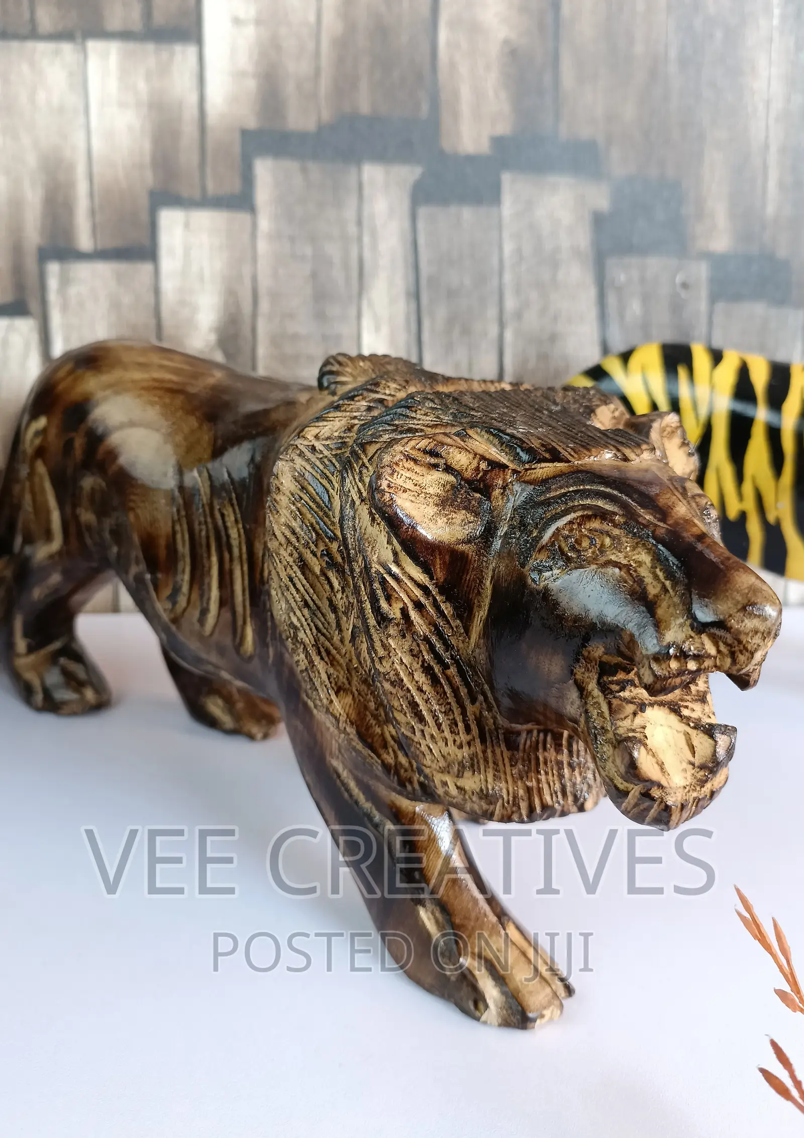 Big Carved Natural Wood Animals Elephant Leopard Tiger Etc.