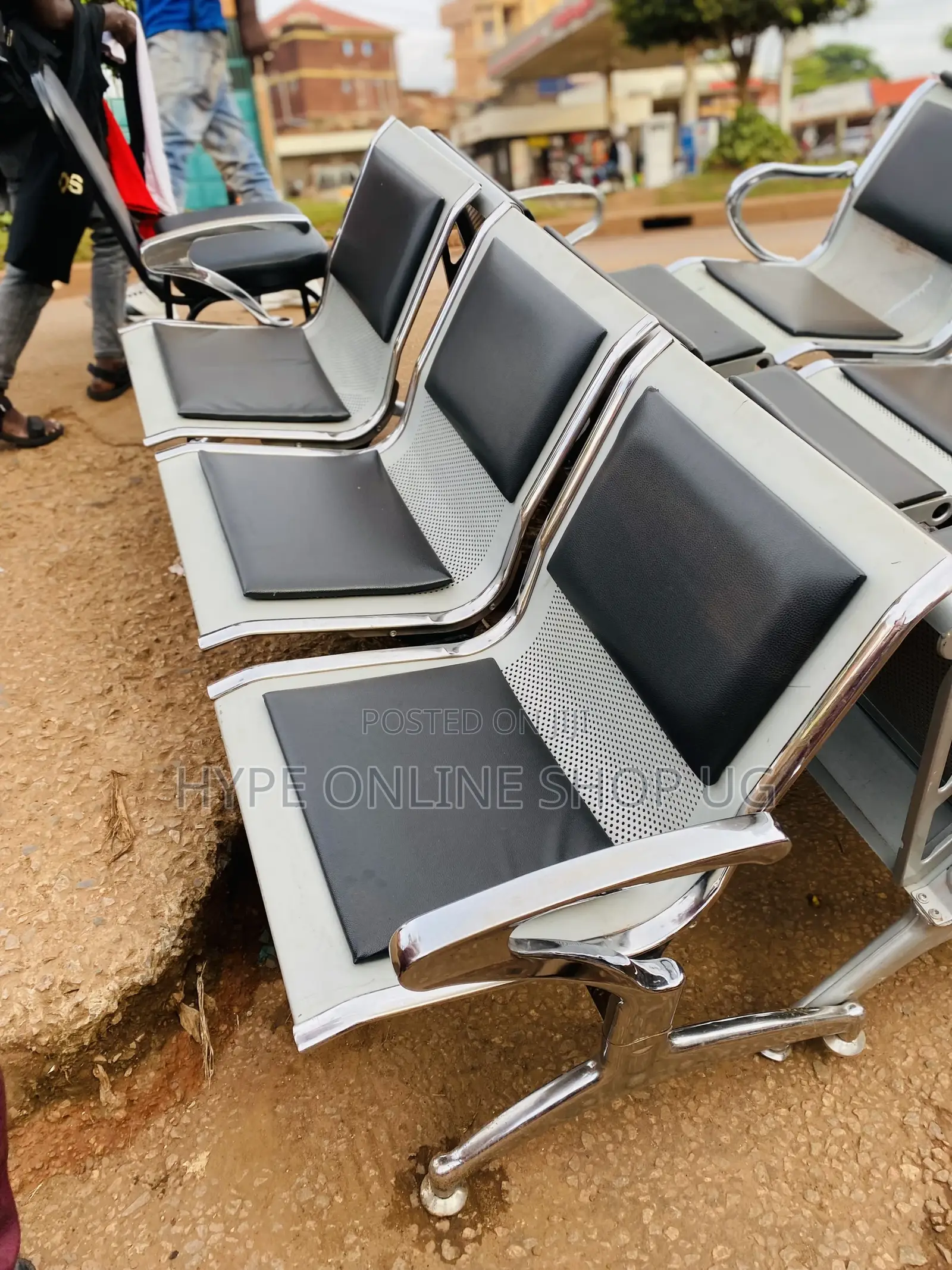 Comfortable Soft Waiting Chairs Ug