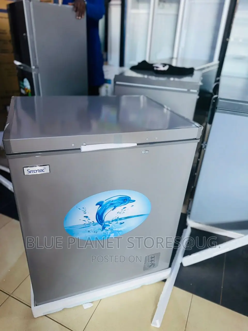 SMARTEC 190litres Chest/Deep Freezers \\ SFC19 