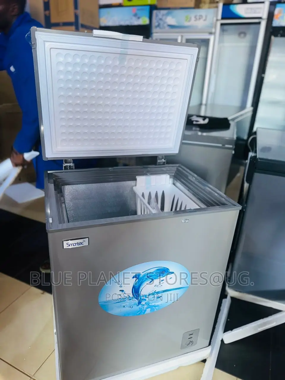 SMARTEC 190litres Chest/Deep Freezers \\ SFC19 