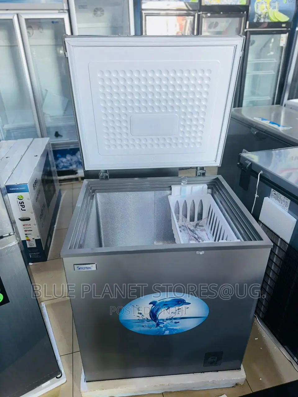 SMARTEC 190litres Chest/Deep Freezers \\ SFC19 