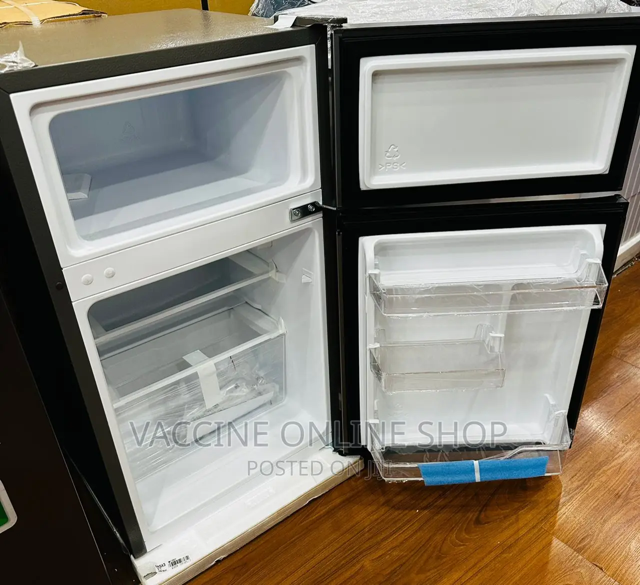 Hisense Double Door Fridge 120l/ Double Door 120L(DGNM)