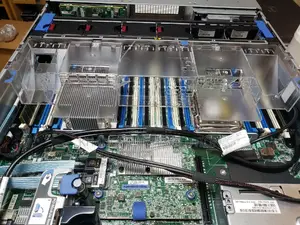 Server HP ProLiant DL 96GB Intel Xeon HDD 2T