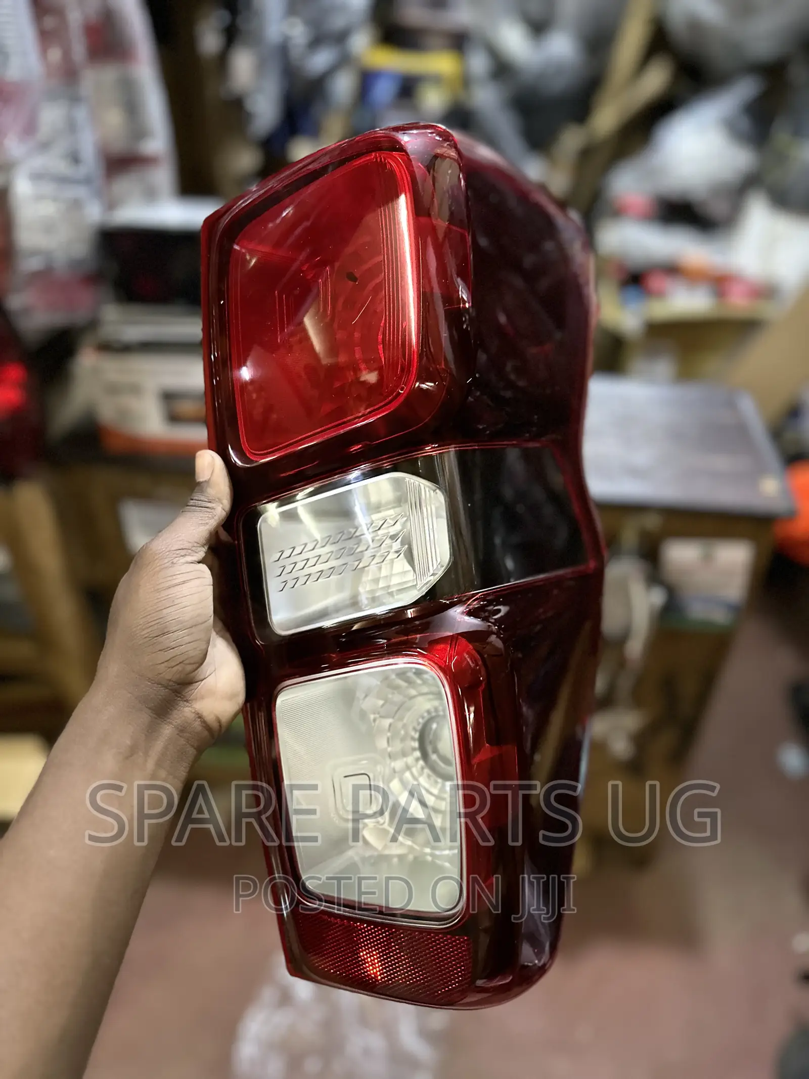 Isuzu Dmax 2020 - 2024 Rearlight