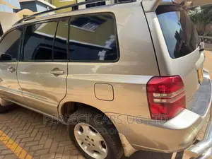 Toyota Kluger 2000 Beige