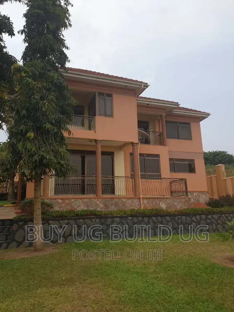 6bdrm Mansion in Ntinda, Nakawa for sale in Nakawa Houses