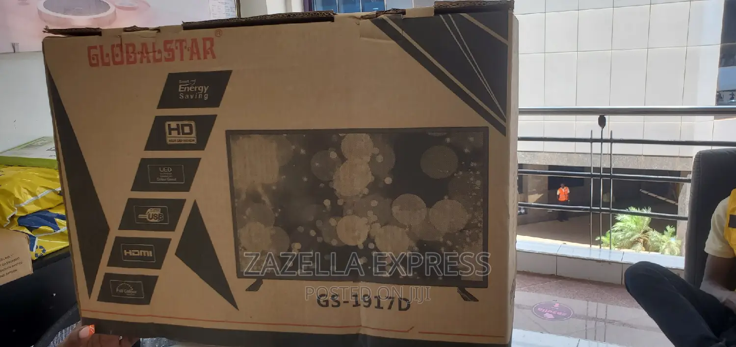 Global Star 17inch Tv Full Screen Analog