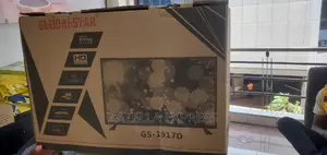 Global Star 17inch Tv Full Screen Analog