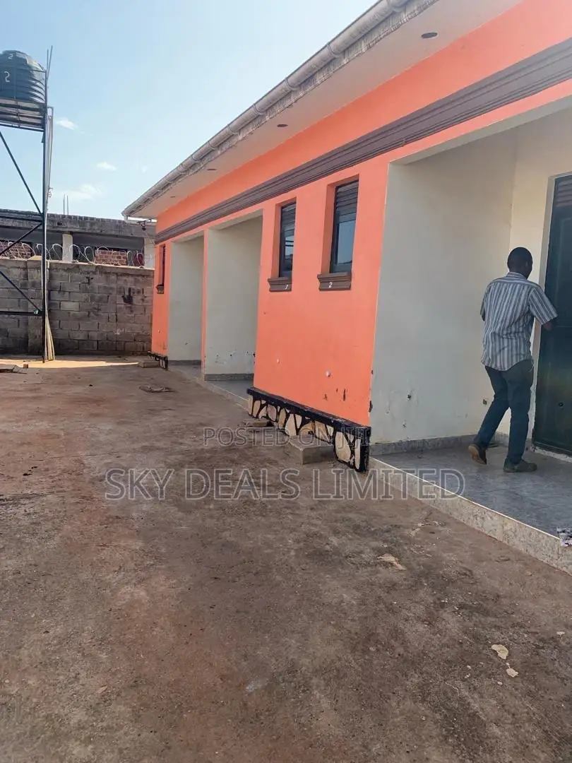 1bdrm Bungalow in Bukooto, Nakawa for rent