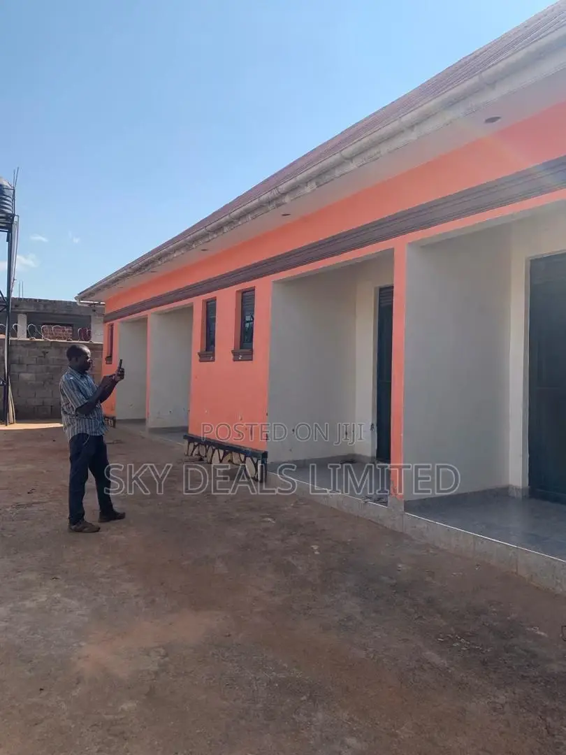 1bdrm Bungalow in Bukooto, Nakawa for rent