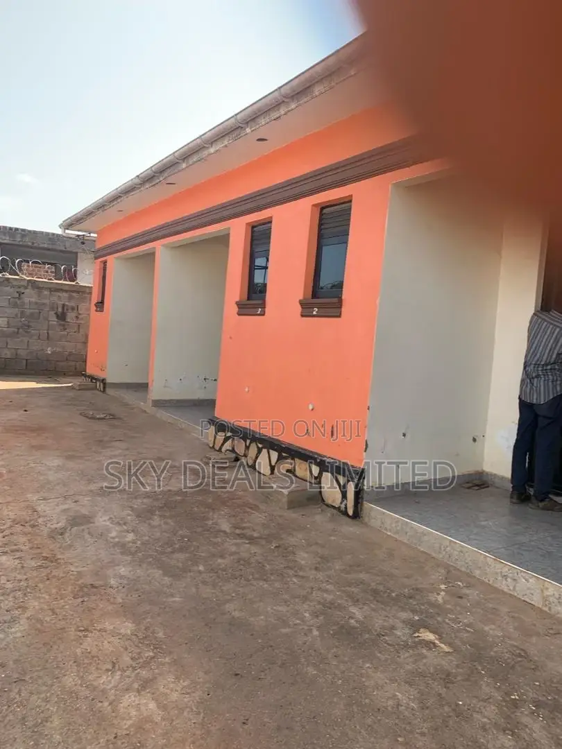 1bdrm Bungalow in Bukooto, Nakawa for rent
