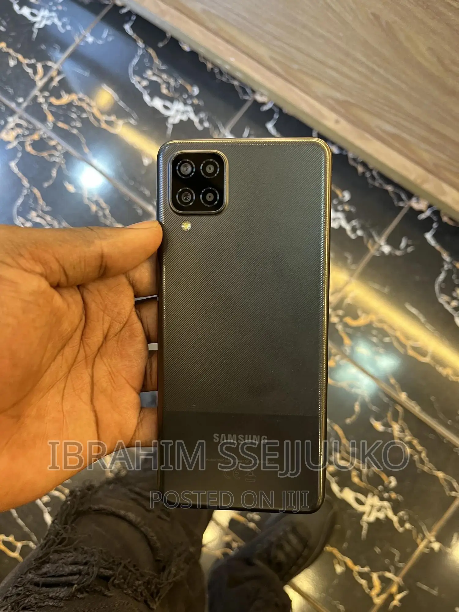 Samsung Galaxy A12 64 GB Black