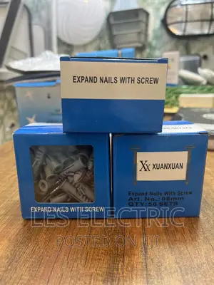 Wall Plug And Screw 8mm