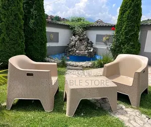 Executive Bar and Restaurant Chairs and Table