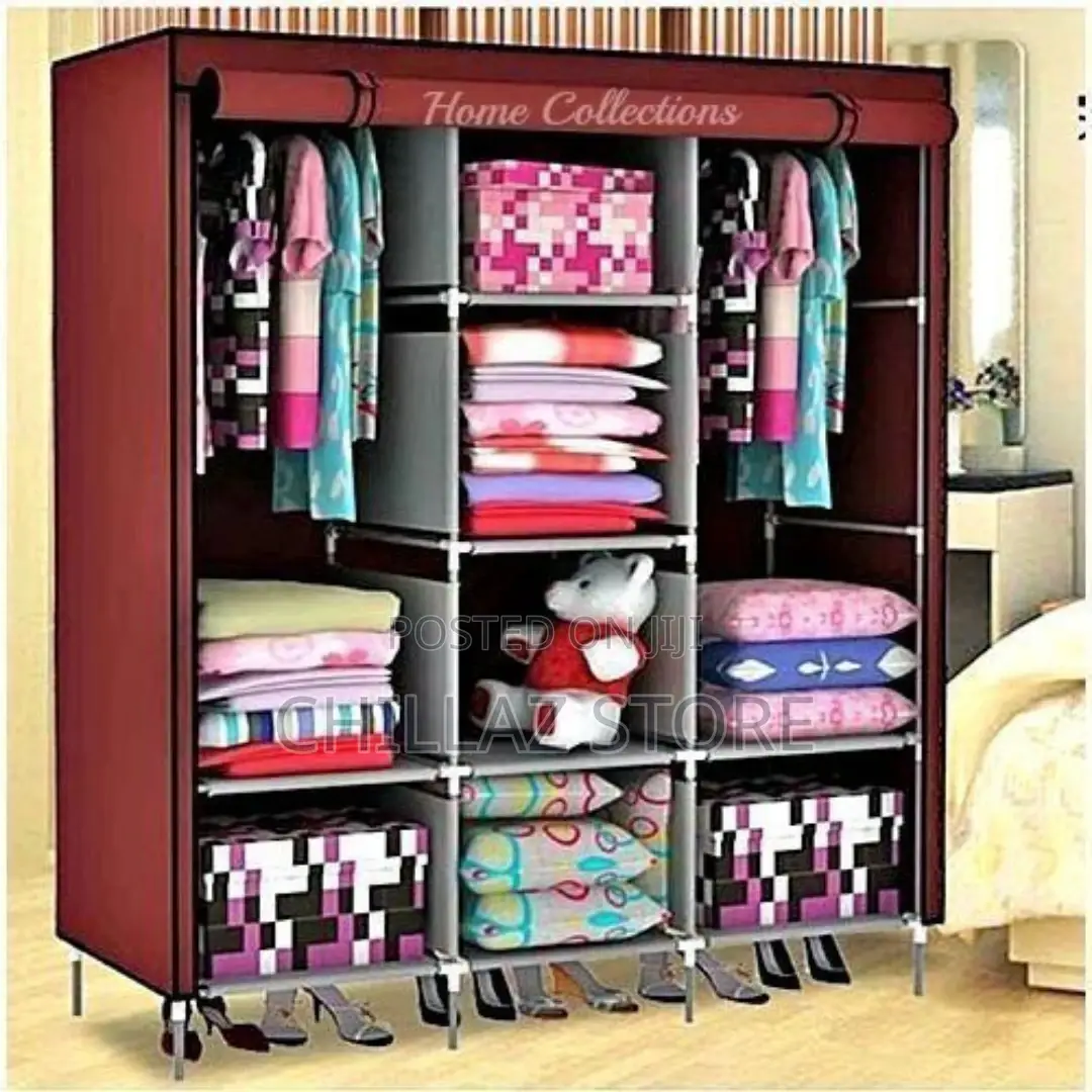 Lightbox
3 Column Cloth Wooden Wardrobe
