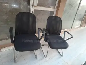 Second Hand Back Mesh Chairs, 2 Pieces