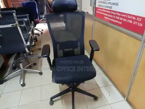 Back Mesh Office Chair With Headrest