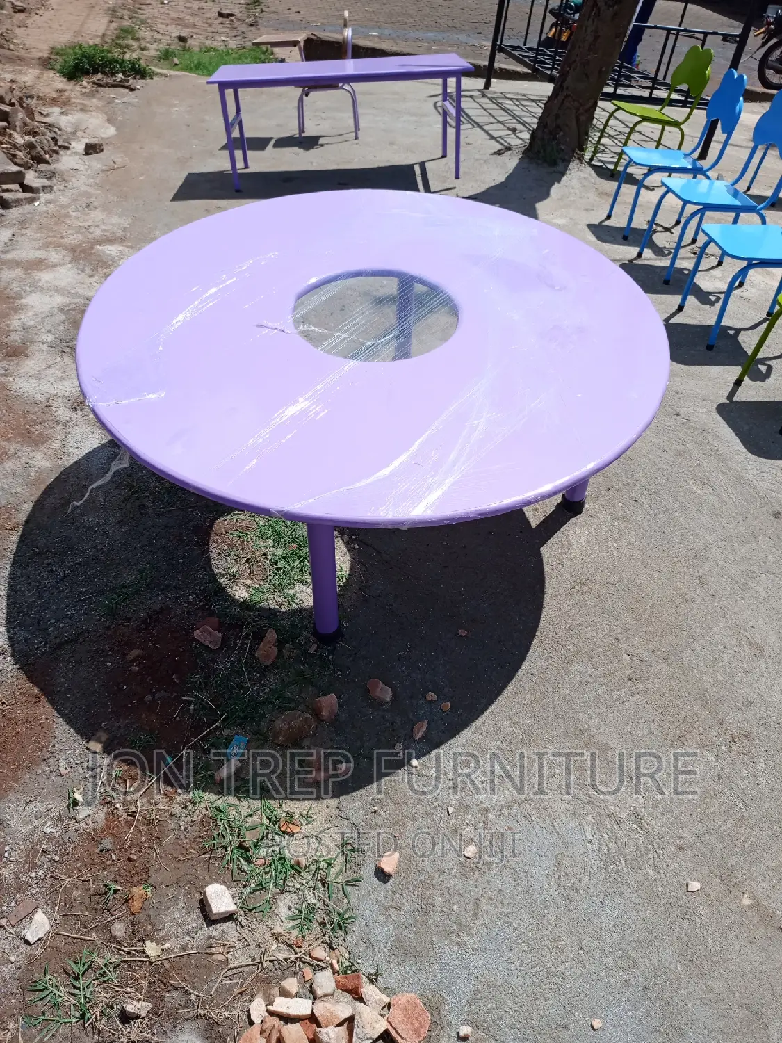 School Children Round Table