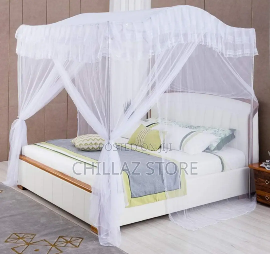Luxurious Curved Mosquito Net With Poles – White