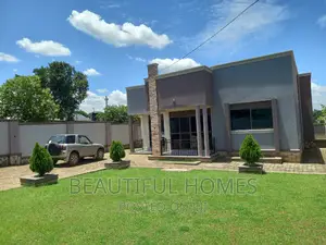 Furnished 4bdrm House in Kira for sale