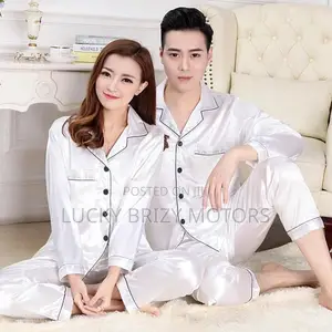 Photo - Two Pieces Silk Night Wear/Pyjama