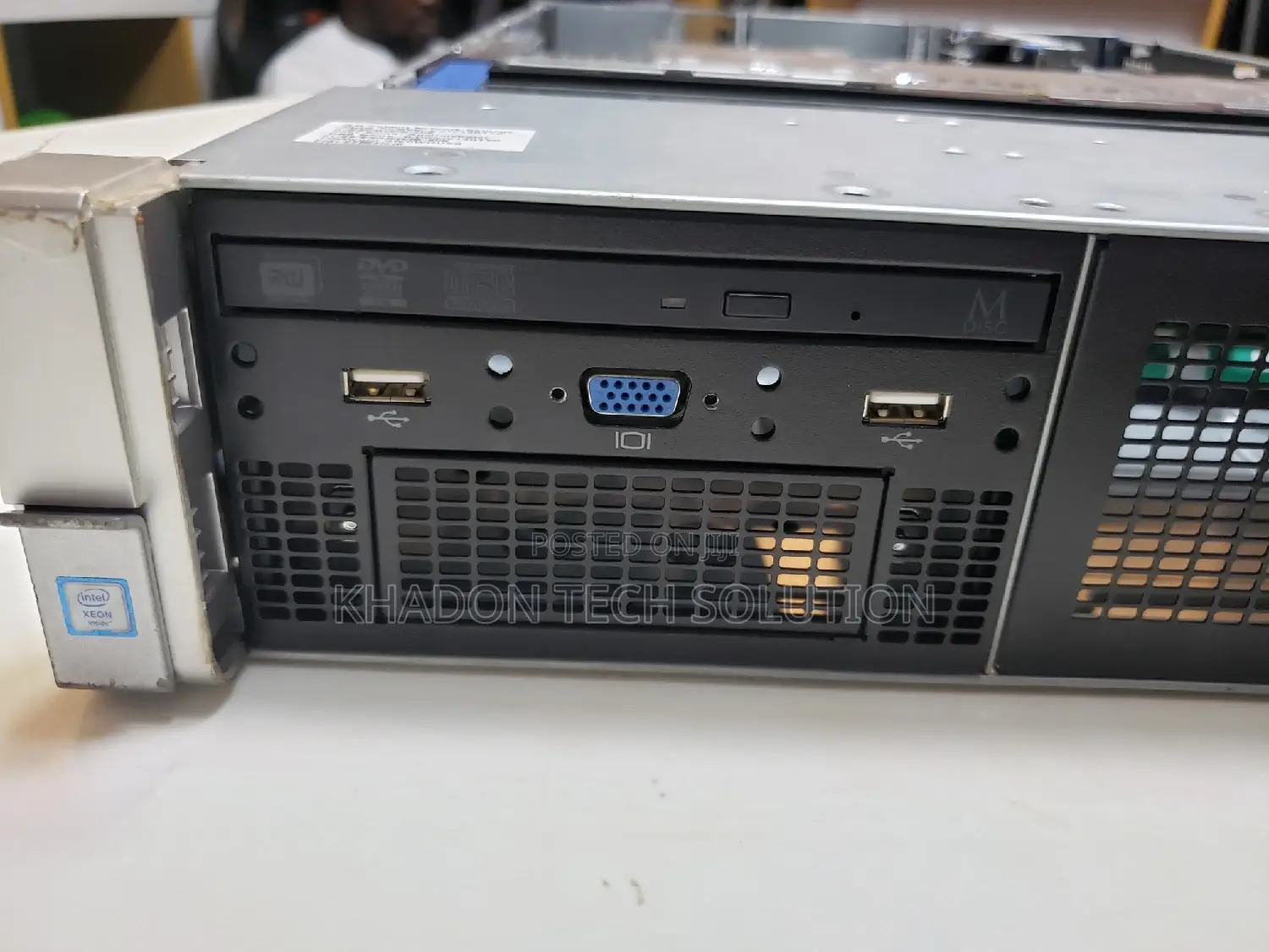 Server HP ProLiant DL380 Gen9 96GB Intel Xeon HDD 2T