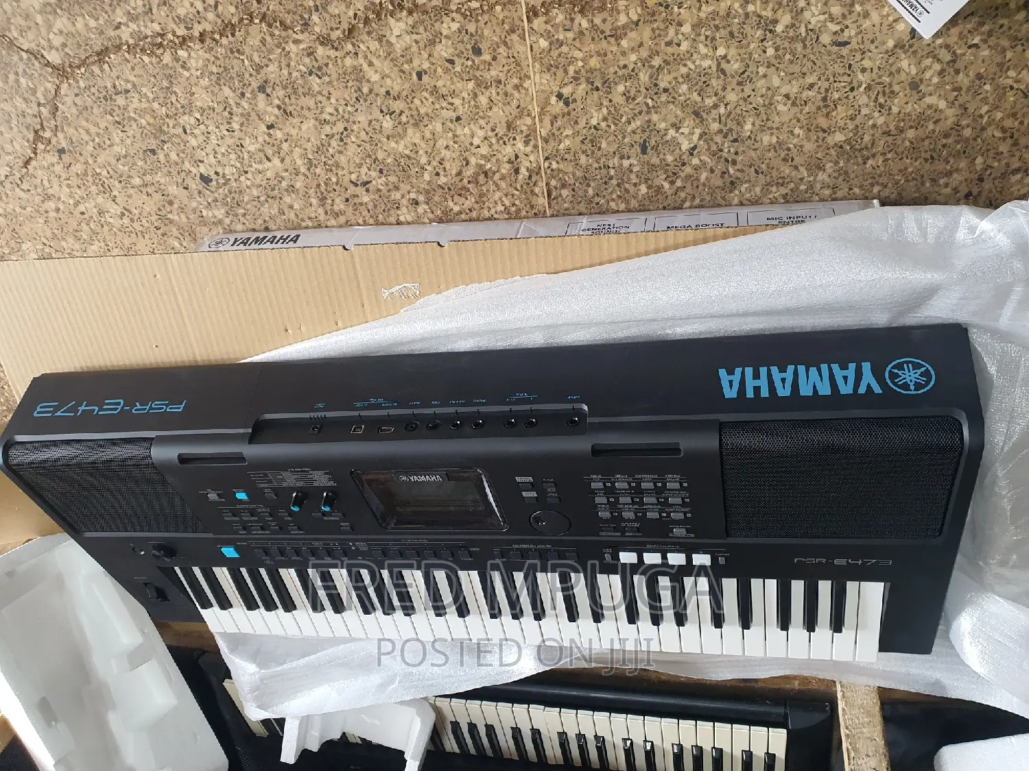 Yamaha Keyboard PSR E473