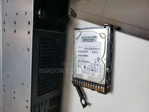 Server HP ProLiant DL 96GB Intel Xeon HDD 2T