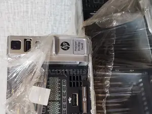 Server HP ProLiant DL 96GB Intel Xeon HDD 2T