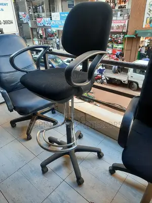 Raised Counter Chair