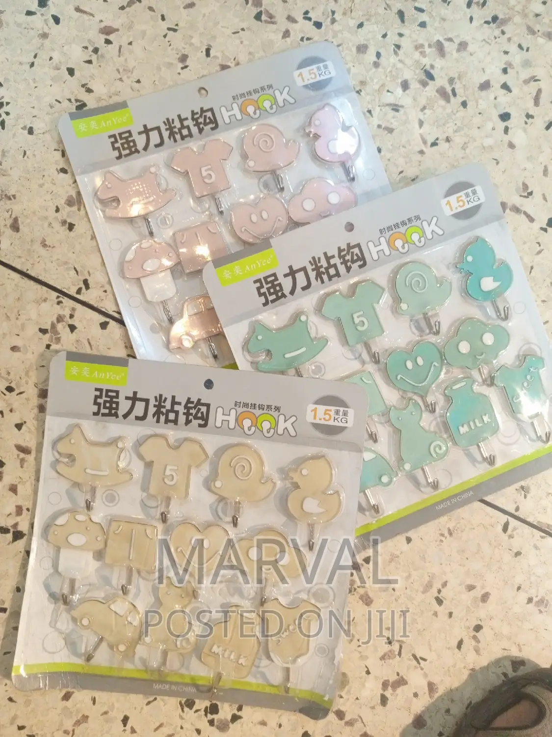 12pc Hooks Hanger 1.5kg