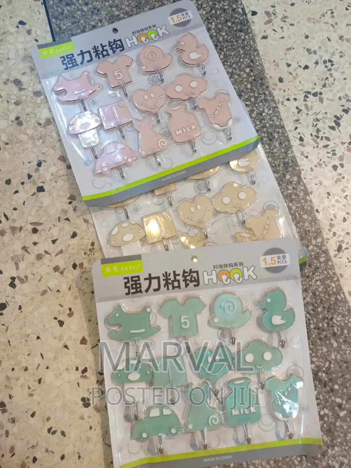 12pc Hooks Hanger 1.5kg