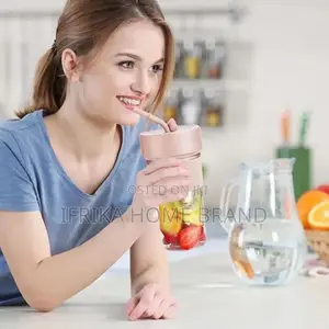Portable Smoothie Blender 350ml Rechargeable Minifruit Juice