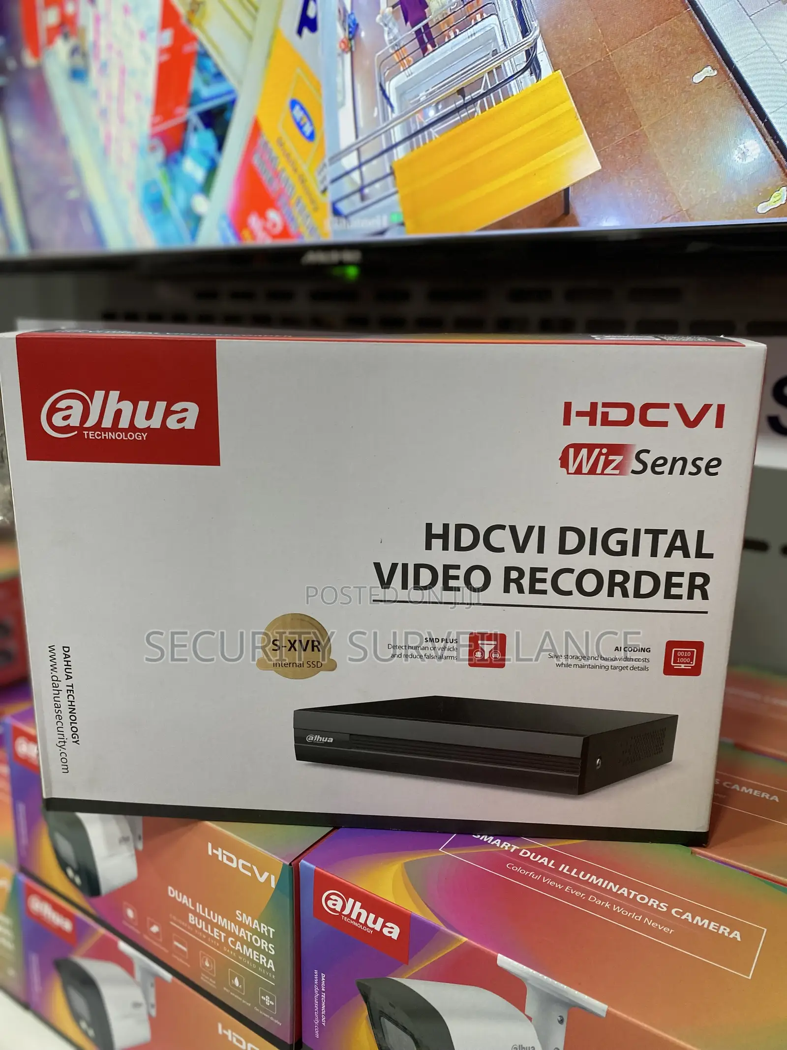 Inbuilt SSD Storage 8ch DVR/8channel Digital Video Recorder