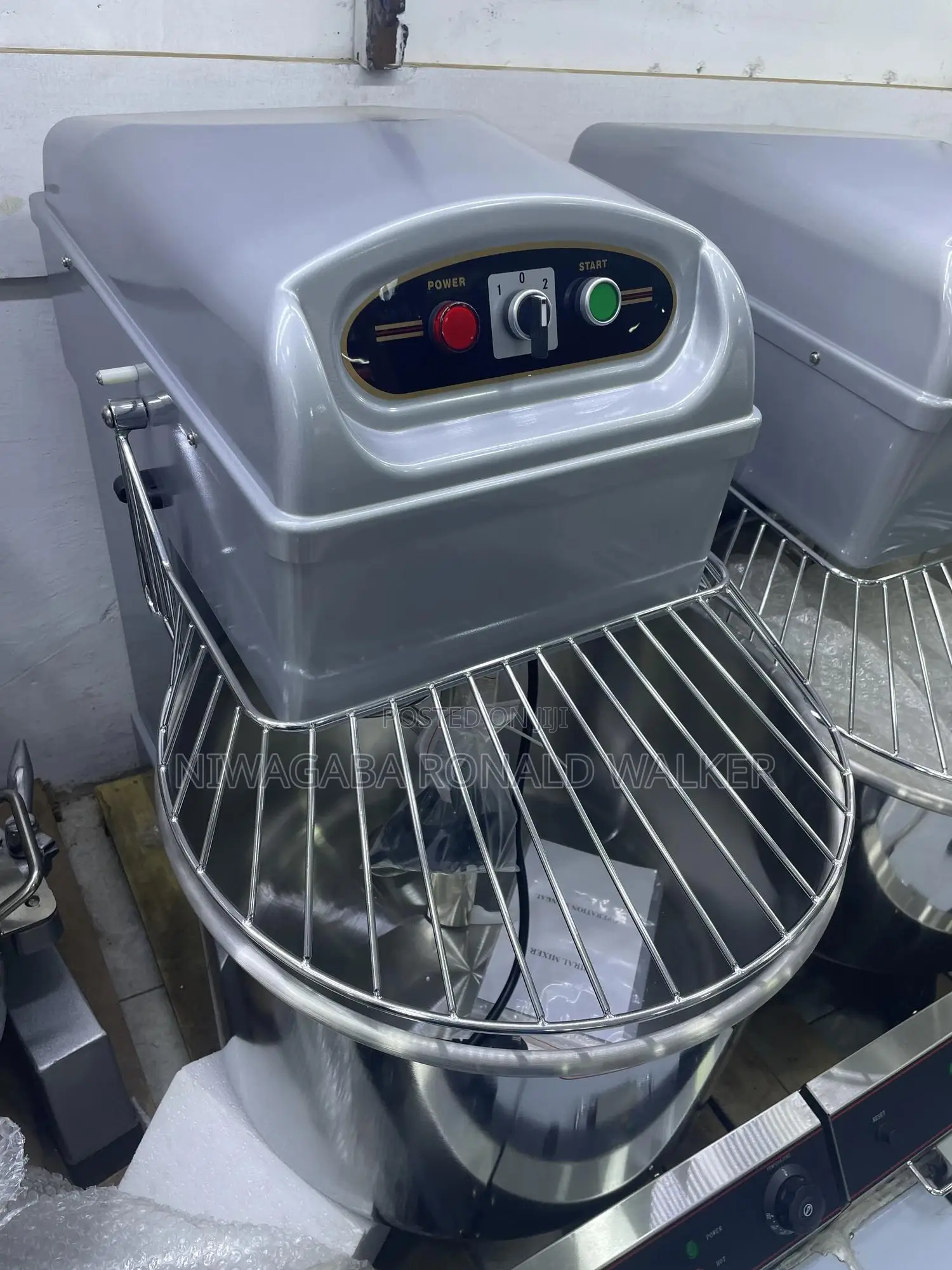 Hs60 64l/25kg Spiral Dough Mixer Machine