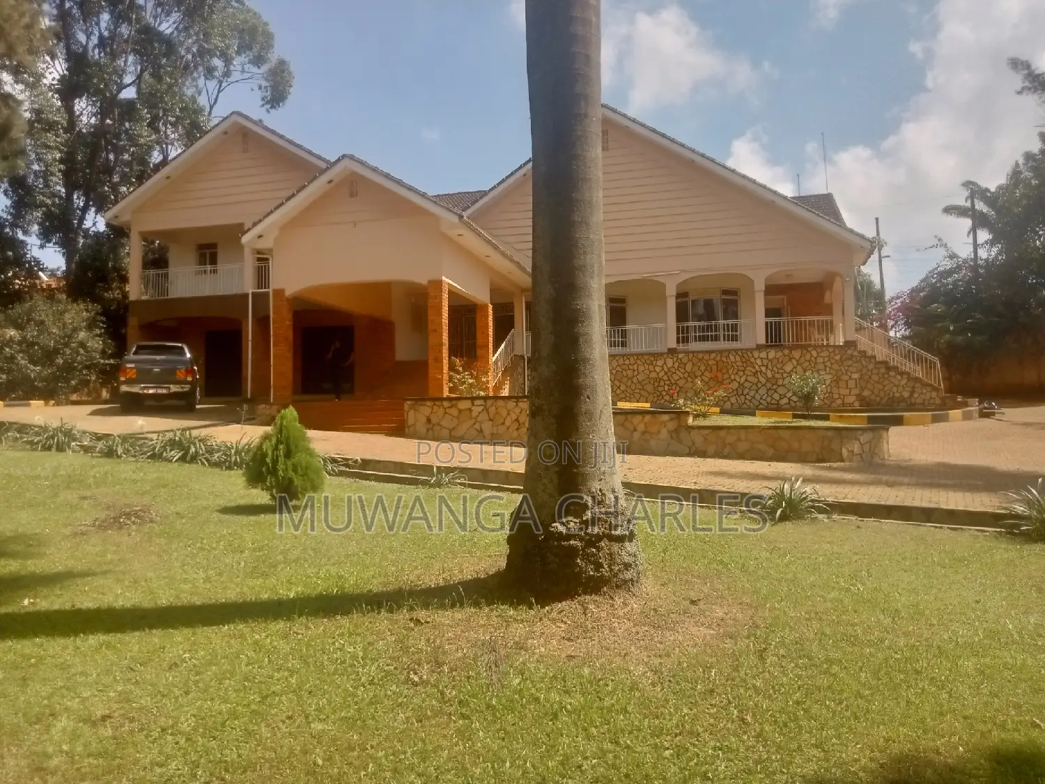 5bdrm Duplex in Fs Properties Ltd, Central Division for rent