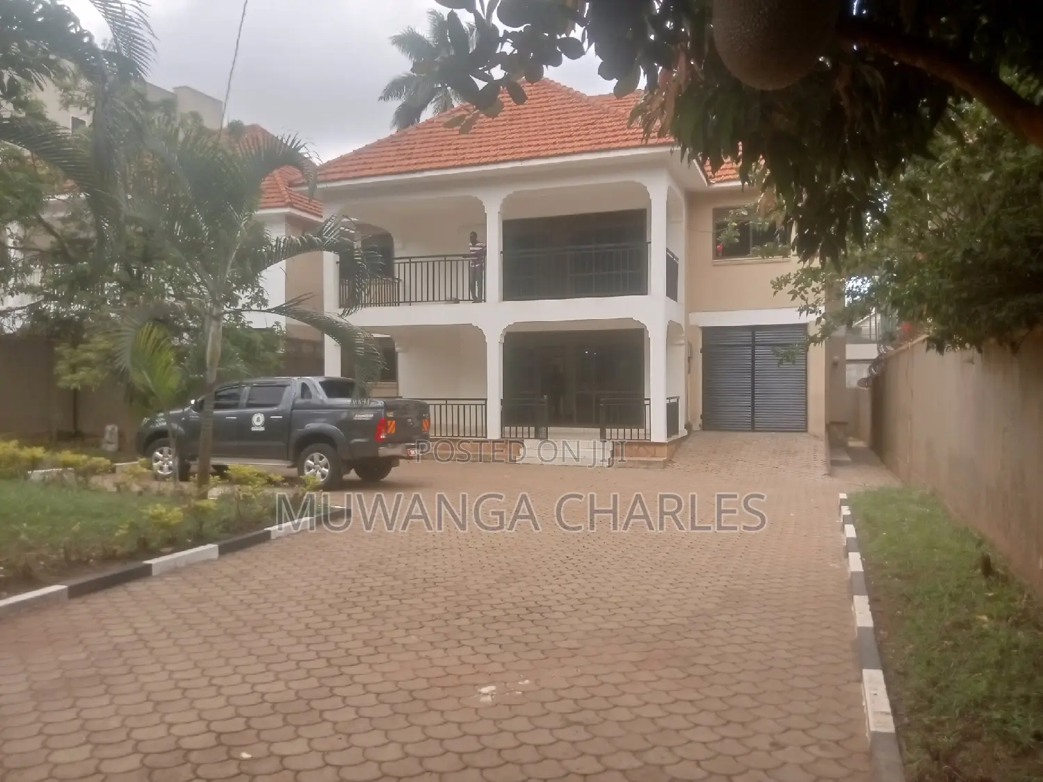 5bdrm Duplex in Fs Properties Ltd, Central Division for rent