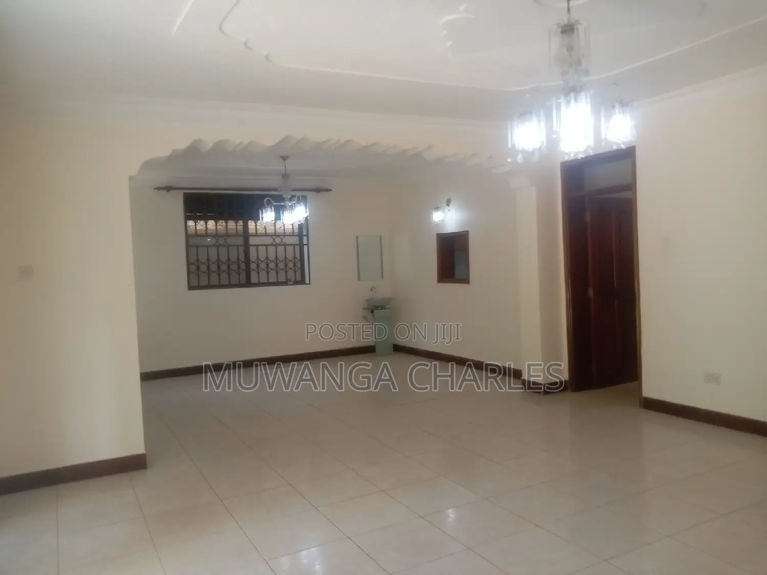 5bdrm Duplex in Fs Properties Ltd, Central Division for rent