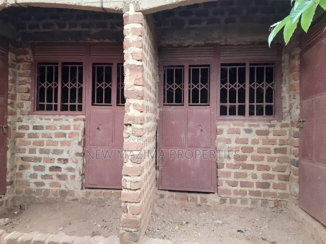 2bdrm House in After Munyonyo, Division A for sale